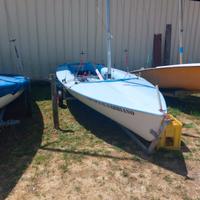 Barca a vela 470 NAUTIVELA