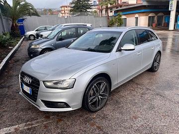 Audi A4 Avant SW 150 CV s line ester