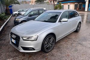 Audi A4 Avant SW 150 CV s line ester