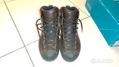 Scarpa montagna Gore Tex pelle donna 36 lim ed.
