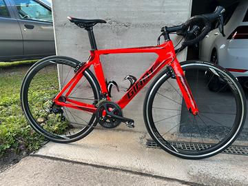 GIANT PROPEL