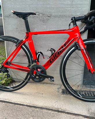 GIANT PROPEL