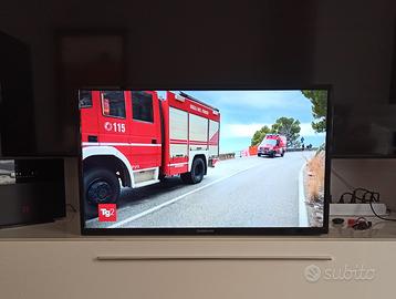 TV led Thomson modello 32HC3106