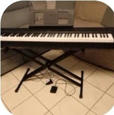supporto tastiera musicale