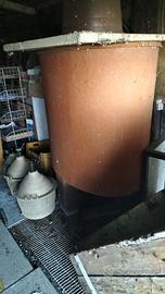 Tino in vetroresina per vino