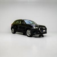 Audi Q3 35 2.0 tdi s-tronic