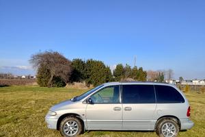 Auto chrisler epoca