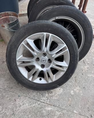 Cerchio in lega opel corsa