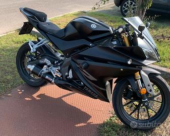 Yamaha YZF-R 125 ABS