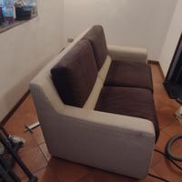 divano 2 posti