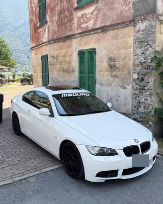 BMW 325d E92