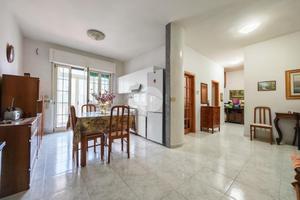 3 LOCALI A MANFREDONIA