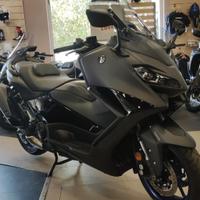 Yamaha T-MAX 560 - 2024 - km 2274