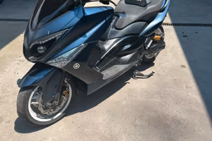 Tmax 500 Tmax xp 2011