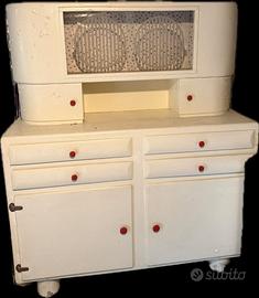 Credenza vintage
