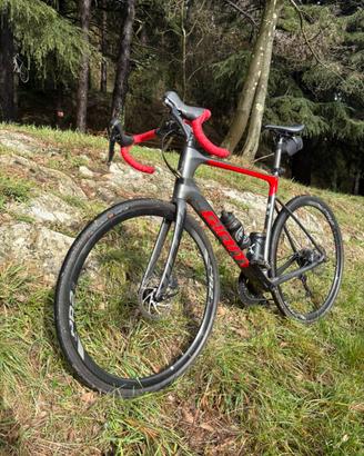 Giant Defy Gravel