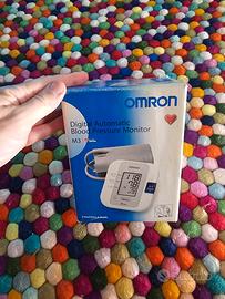 monitor per la pressione da braccio omron m3