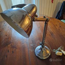 Lampada  da tavolo articolata Art Déco in metallo