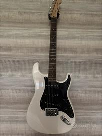Squier Sonic Stratocaster - Bianco Perla