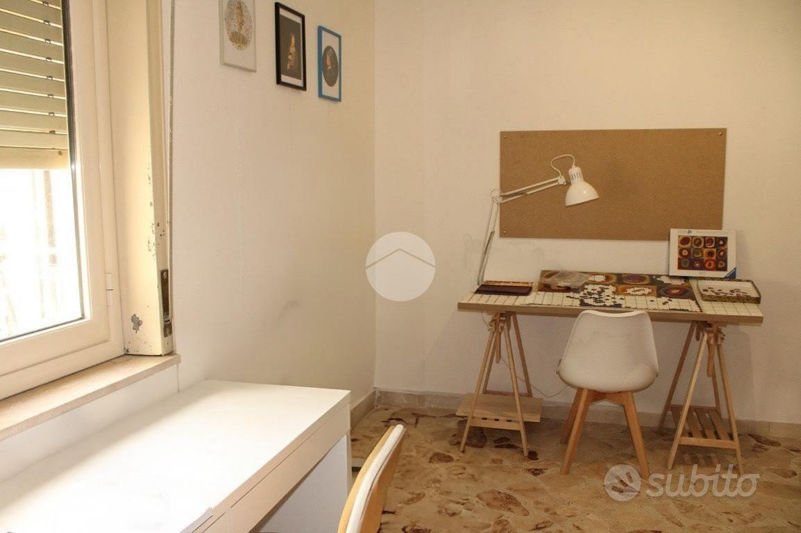 Appartamento – Palermo, Villaggio Santa Rosalia, IV Circoscrizione - Altro