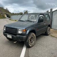 Mitsubishi pajero glx