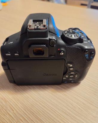 Canon 750D
