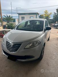 Lancia Ypsilon 1,2 Benzina