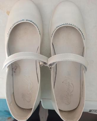 Scarpe bianche