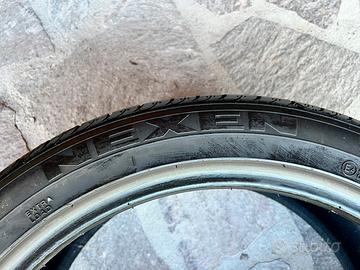 Pneumatici 255/40 r19