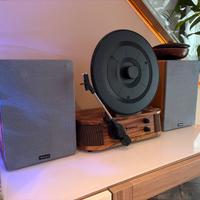 Giradischi verticale