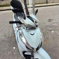 Honda SH 300 bianco 2017