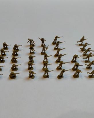 Lotto 43 Soldatini vintage