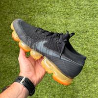 Nike Air Vapormax Flyknit Black Orange