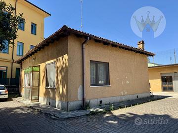 Casa singola con giardino