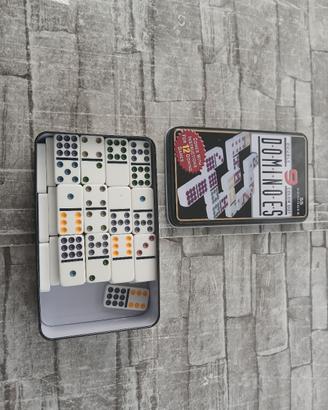 domino 