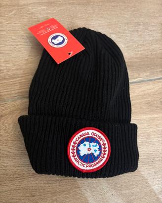 Cappello in lana canada goose
