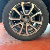 Cerchi in lega maserati levante raggio 19
