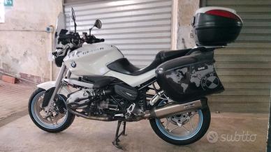 BMW R1200R
