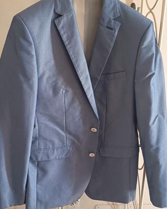 Abito da uomo elegante
