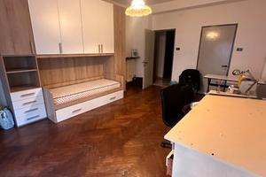 Stanza in pieno centro