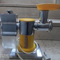 TRITACARNE GRATTUGIA Quick Mill OMRE GIALLA