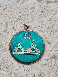 vespa club Legnago medaglia raduno piaggio 