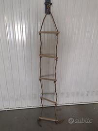 Scaletta corda a pioli