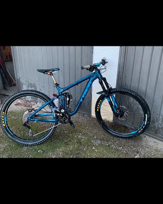 Trek slash 7