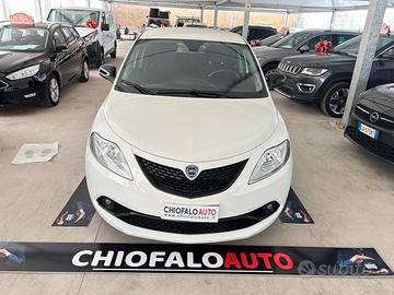 Lancia Ypsilon 1.0 FireFly 5 porte S&S Hybrid Ecoc