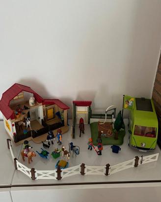Playmobil Furgone + Maneggio + Lavaggio cavalli