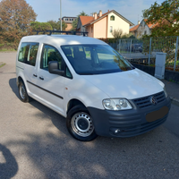 Wolswagen caddy autocarro 5 posti a sedere