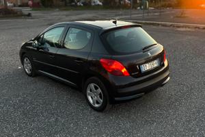 PEGUETO 207 ENERGIE SPORT 1.4 HDI + 12 mesi di gar