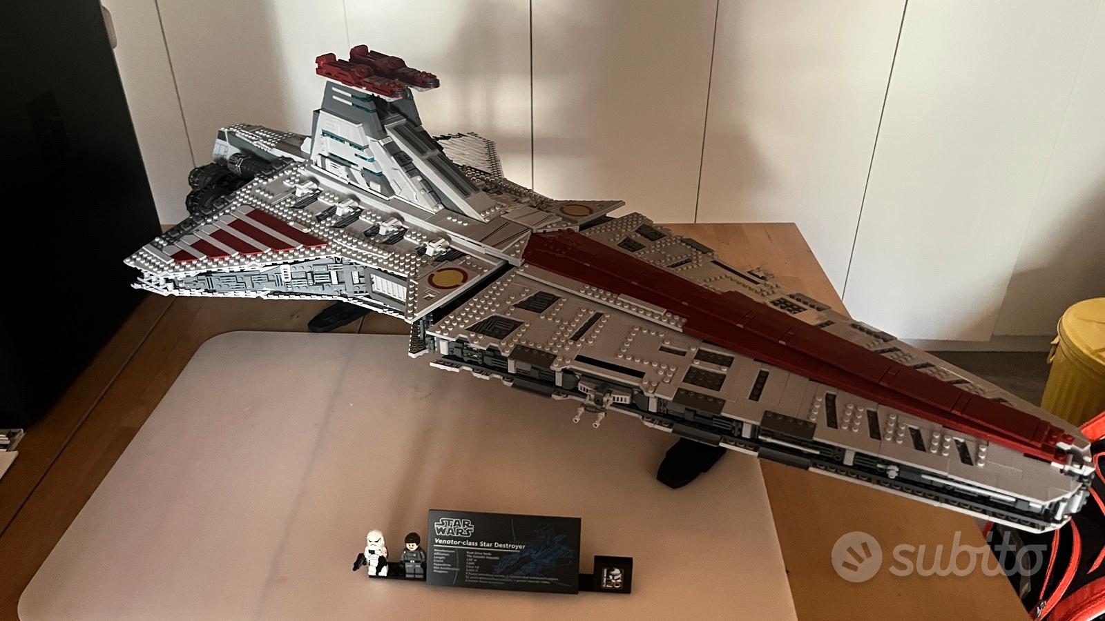 Lego Venator - Class Republic - Tutto per i bambini In vendita a Varese