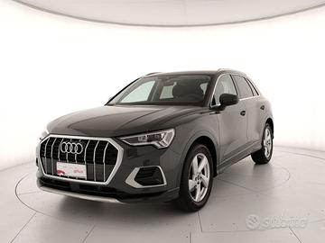 Audi Q3 35 2.0 tdi business advanced s-tronic